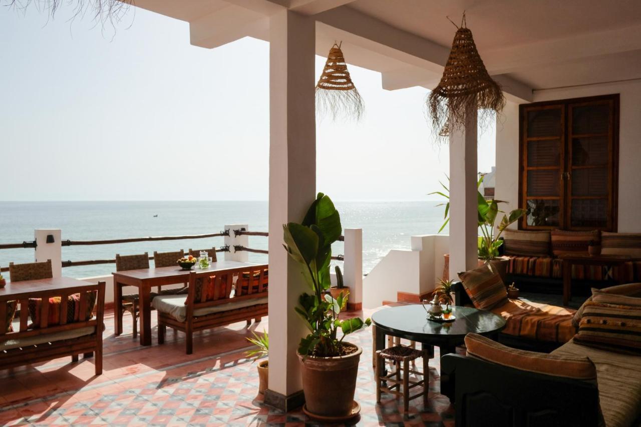 Hashpoint Surf Camp Hostel Taghazout Εξωτερικό φωτογραφία